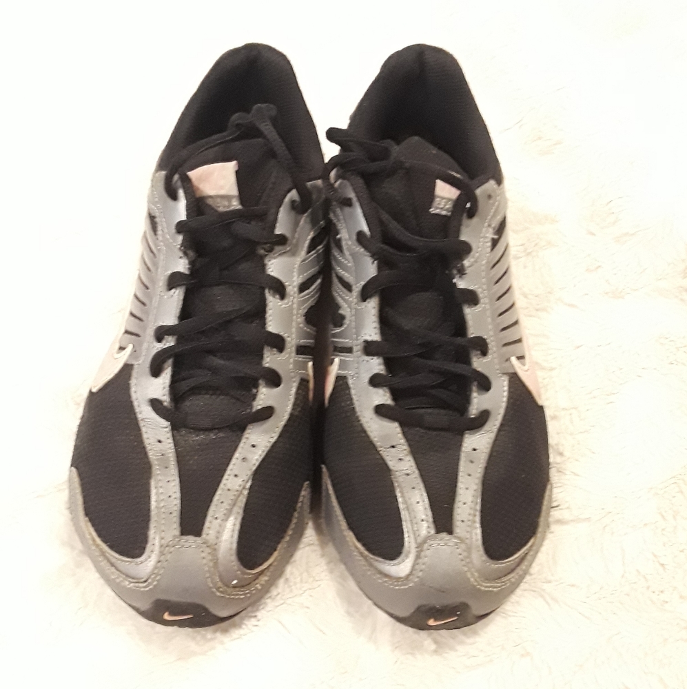 NIKE REAX RUNNING SHOES - Picture 2 of 7